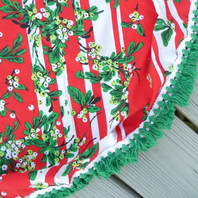 Vintage Christmas Mistletoe Tablecloth Round 55" Red Green White Fringe
