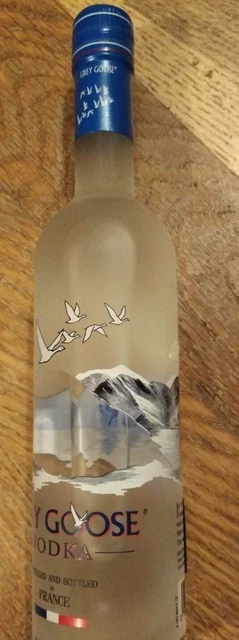 VODKA GREY GOOSE VERY RARE 20cl SEALED FULL CACHETEE PLEINE PREMIUM FRANCE