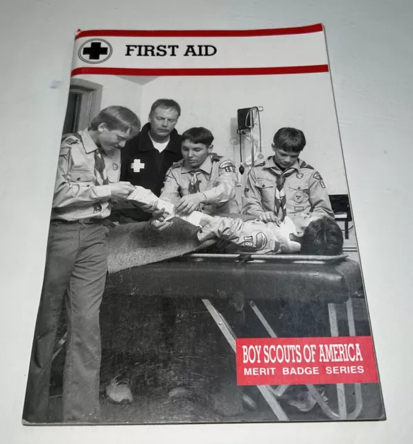 Boy Scouts Of America BSA Merit Badge Series First Aid Book 2003