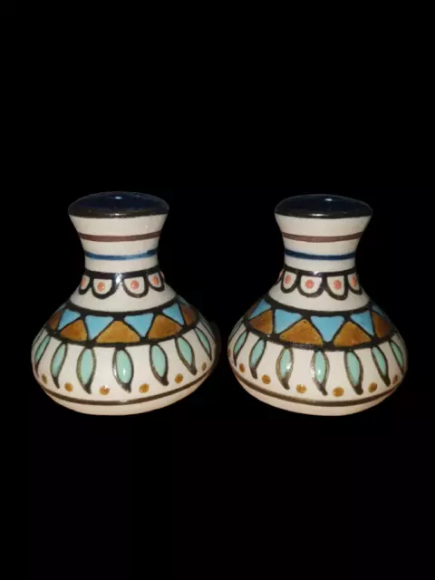 Hand Painted MEXICAN Pottery Salt & Pepper Shakers Signed Mex Mat