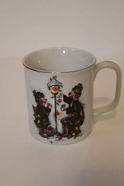 Vintage 1979 Annette Little Enesco Imports Christmas Clowns Coffee Mug