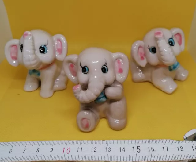 3 Kleine hübsche Elefanten aus Porzellan oder Keramik, Deko, Sammeln, Liebhaber