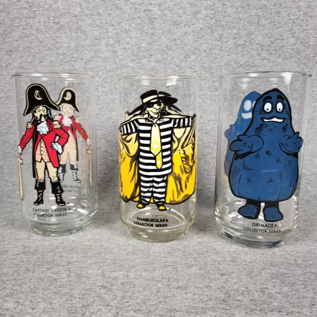 VINTAGE MCDONALDS COLLECTOR SERIES Glasses LOT of 3 Drinkware Cups