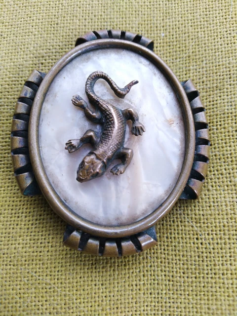 Broche Ancienne Salamandre En Nacre Et Bronze - Bijou Vintage Magnifique - Occasion