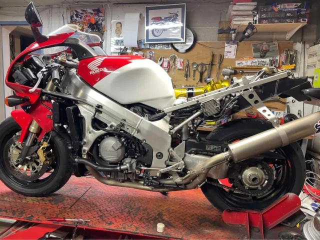 echappement Termignoni moto Honda rc45