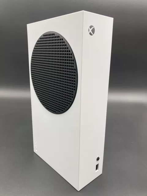 xbox series S and series X prototype consoles - very rare