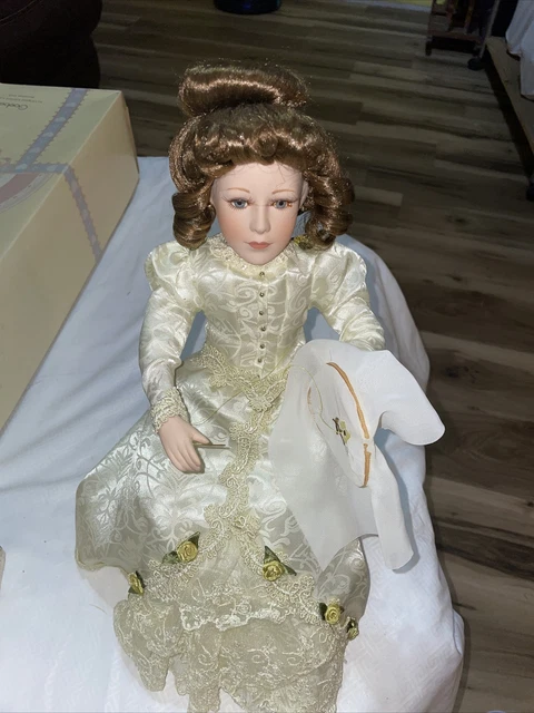 Heritage Signature Collection EMMA Porcelain Doll  NEW IN BOX 12370 2