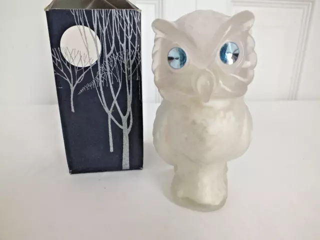 Avon MOONWIND POWDER SACHET SNOW Owl NOS NIB vtg 1.25 oz Vintage