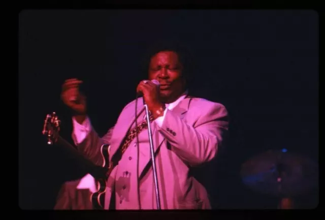 B.B. King legendary musician singing in concert original 35mm Transparency