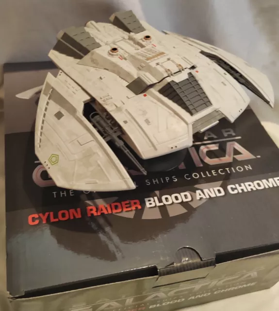 Eaglemoss Battlestar Galactica CYLON RAIDER (Blood & Chrome) Diecast Model BNIB