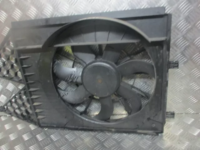 201-17 Skoda Fabia 1L Chy Benzin Kühler Lüfter 6R0959455E Oem 2