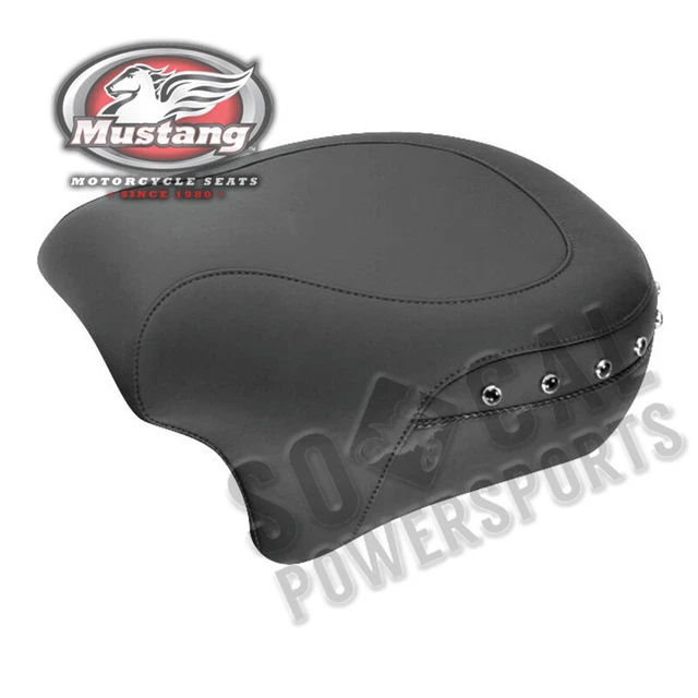 Solo Seat Rear Width-13.5in Black Studs FLHTC Electra Glide Classic (1997-2005)