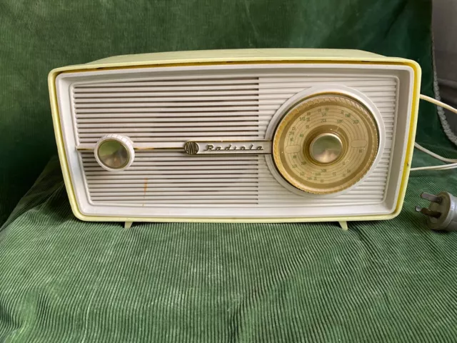 AWA Radiola Valve Radio