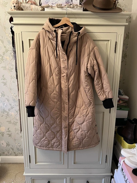 F&f shower resistant jacket top