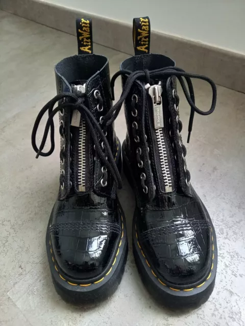 Dr online martens rangers