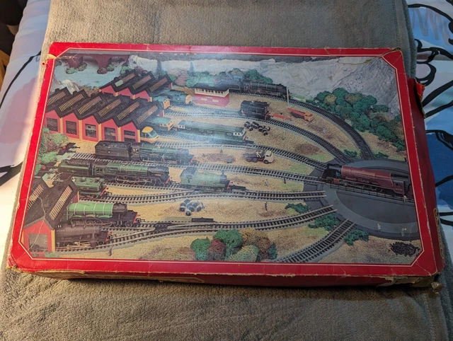 hornby train set oo gauge