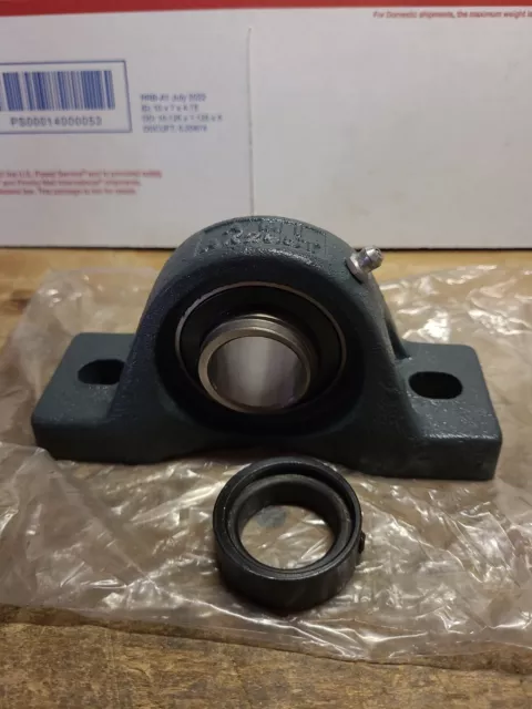 Ami Pillow Block Bearing AK205T....1"...UG205-16 INSERT ..NOS..SEE PICS....