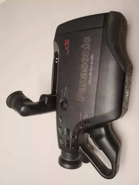 PANASONIC PV-320D OMNIMOVIE VHS HQ Camcorder Video Camera UNTESTED 