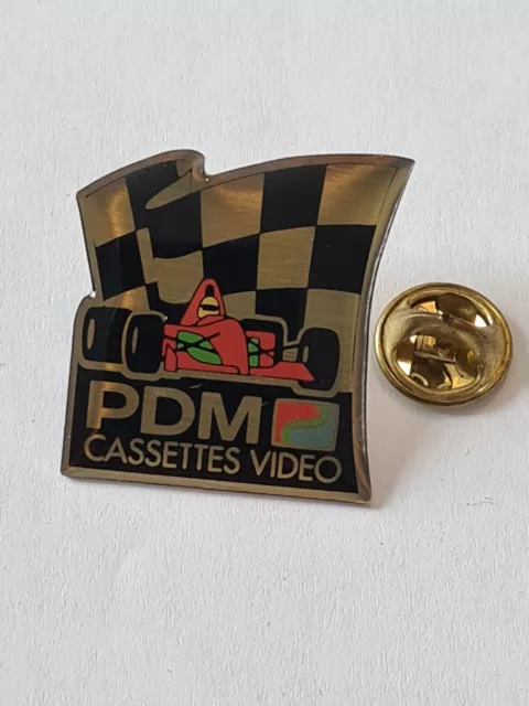 (B9) Pins Vintage Pin's Pdm Cassettes Video