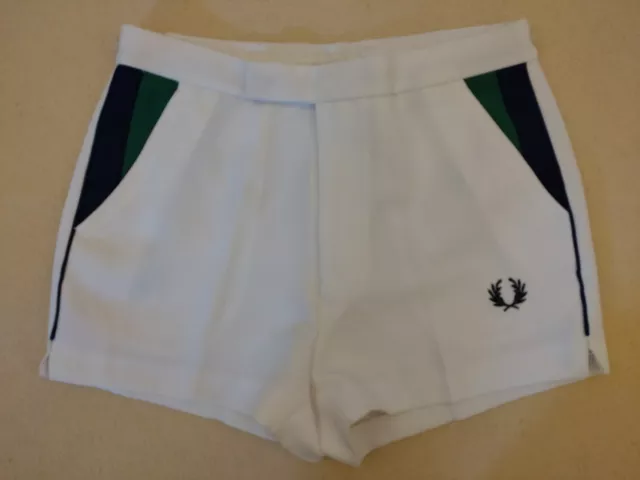 Fred Perry Vintage 80s Tennis Shorts White Navy Green 28" XS Made In Hong Kong