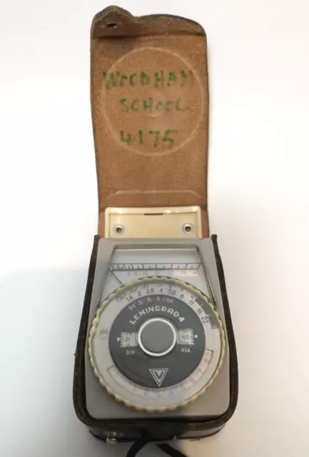 Leningrad 4 Light Meter- photography. Good Working Condition