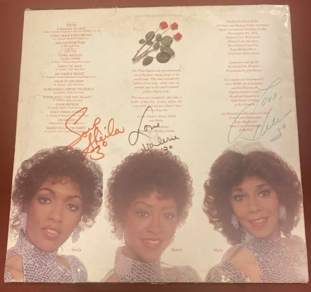 THE THREE DEGREES - ALBUM OF LOVE (SIGNIERT VON GRUPPE) nur signierte Hülle