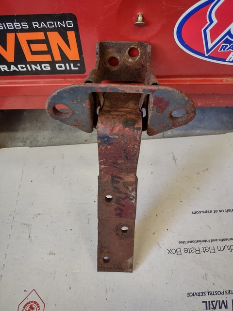 1955 1956 1957 Chevy Door Hinge Solid 2 4 Door Sedan Front Left 55 56 57 Lh 1955 1956 1957 Chevy Door Hinge Solid 2 4 Door Sedan Front Left 55 56 57 Lh