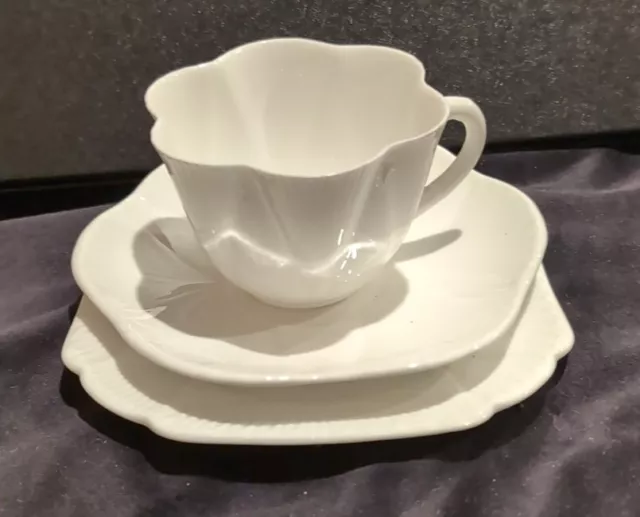 Vintage Shelly Dainty All White China Trio. Rgd 272101 VGC. #4