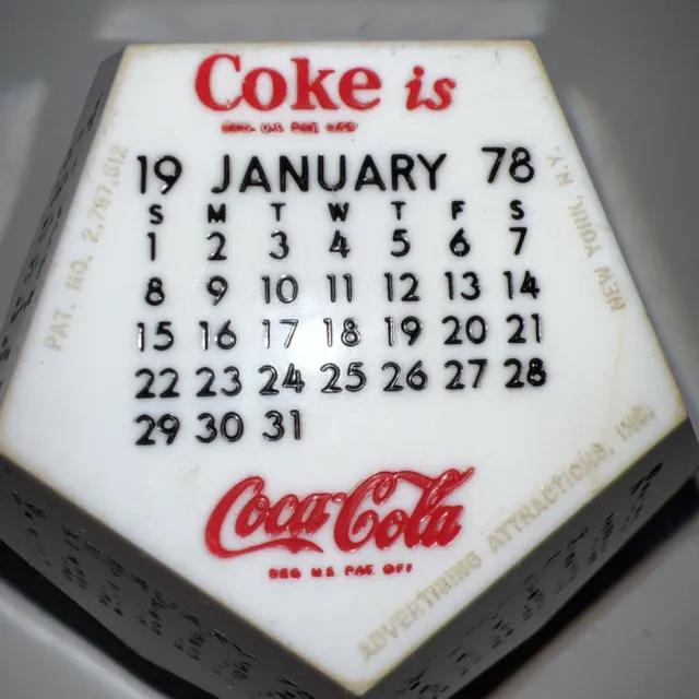 RARE Vintage 1978 Coca-Cola Dodecahedron Calendar Paperweight Coke