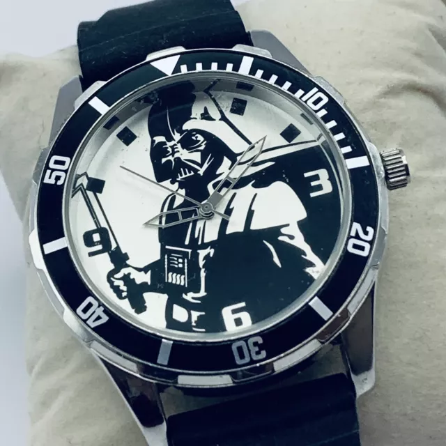 Accutime Star Wars Darth Vader Mens Wristwatch Watch Skywalker New Battery