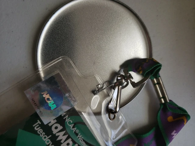 2 2004 NCAA WOMEN's FINAL FOUR CHAMPIONSHIP TICKETs lanyard button Tennesse Vols 11