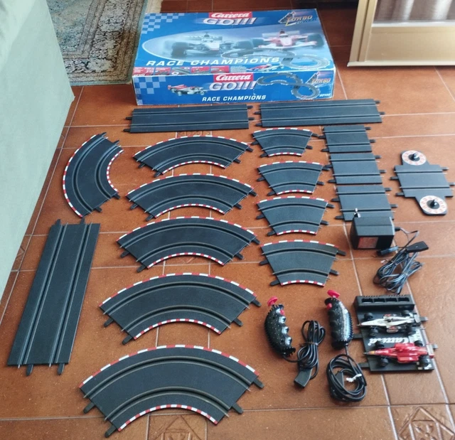 PISTA AUTOMOBILI RADIOCOMANDATA CARRERA Ferrari Mc Laren