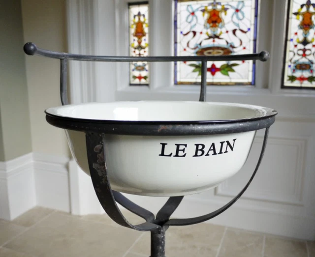 Le Bai Shabby Chic Wash Stand with White Enamel Basin Rustic Wrought Iron Stand