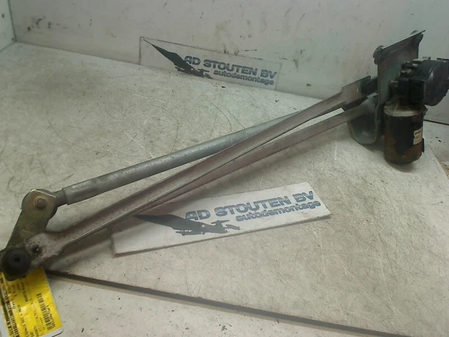 Britpart Range Rover P38 ön Cam Silgi Lastiği Dkc100830