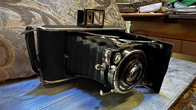 Vintage Thagee Prontor 2
