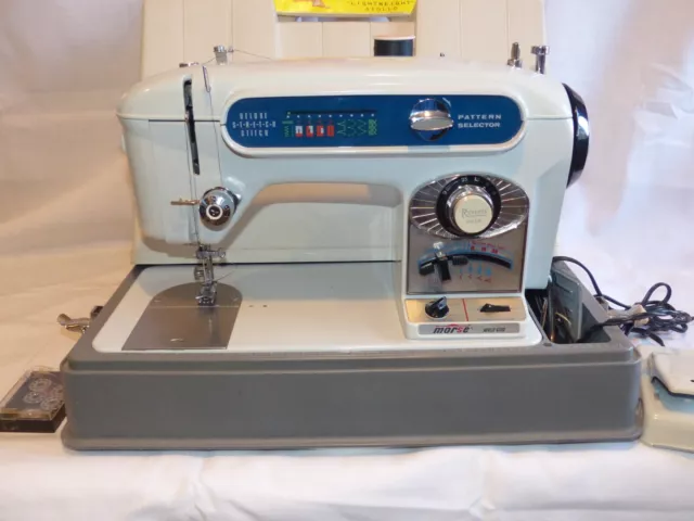 Máquina de coser vintage Morse Apollo 6400 puntada múltiple con pedal, manual y estuche