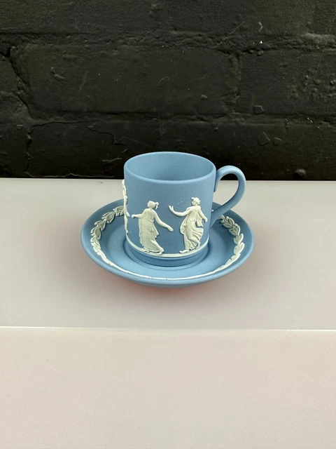 Wedgwood blau-weiß Jaspisgeschirr Tanzstunden Kaffee Espresso Tasse und Untertasse