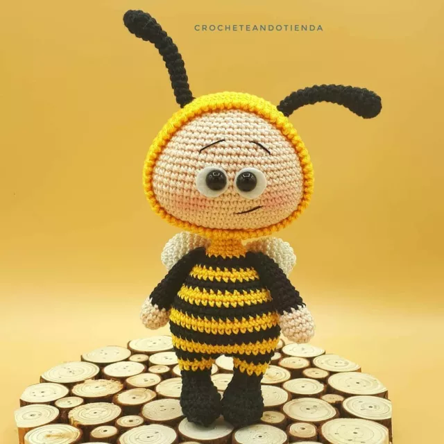 Bonnie Abeja, amigurumi hecho a mano, juguete de colección, muñeco a crochet