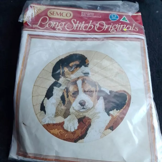 Semco Long Stitch Originals Dogs Kit No. 3300-3149 50cm Opened