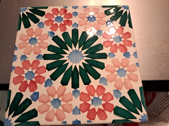 MADE IN SPAIN FLORAL PATTERN HAND PAINTED CERAMIC TILE TRIVET 7 3/4 x 7 3/4