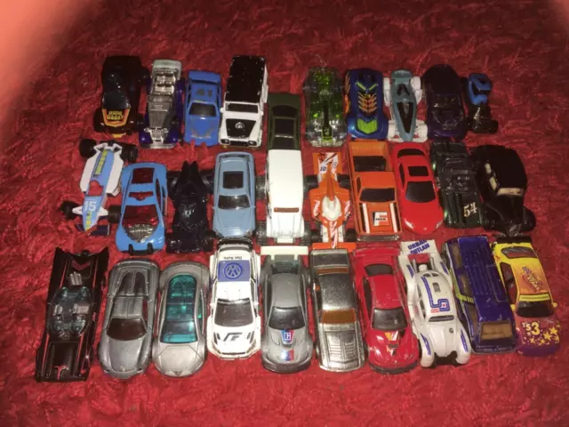 Hot wheels and Matchbox bulk lot of 30 cars toys rare Mazda BMW Porsche Ford