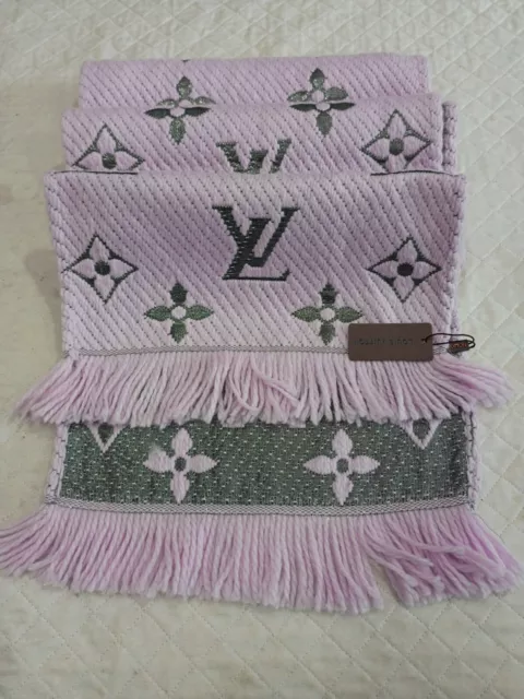 Shop Louis Vuitton 2024 SS M77796 Summer Stardust Blanket (M77796) by  ElmShoesStyle