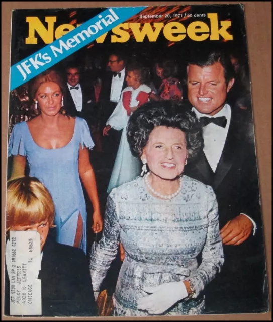 9/20/1971 Newsweek Magazine JFK Memorial Ted Kennedy Gordie Howe Khrushchev