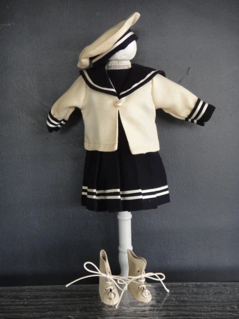 ROBE en soie bleue et veste pour POUPÉE ANCIENNE / MODERNE de