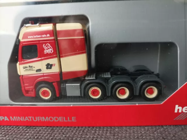 Herpa H0 1:87 in OVP - 315937 MB Actros SLT Solo-Zugmaschine "Torben Rafn" (DK)