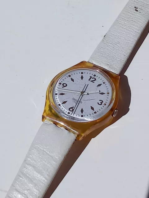 Rare Vintage Swiss Swatch Watch Ag1990 White Face