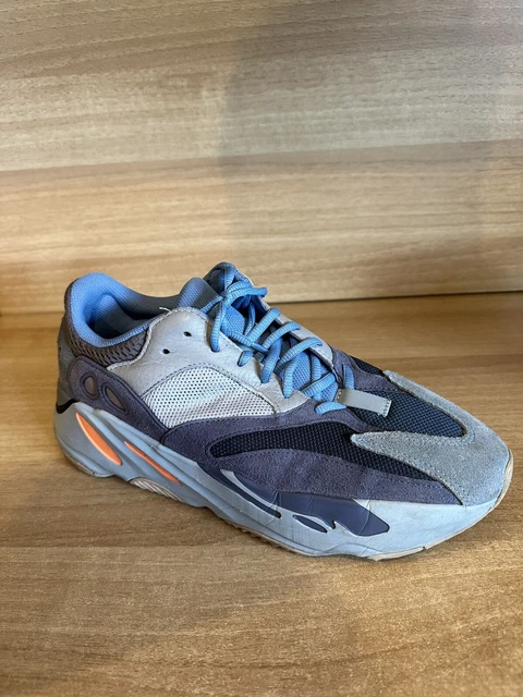 Yeezy Boost 700 Carbon Blue adidas numero scarpe EU 44 US 10 UK 9 1/2 ORIGINALI