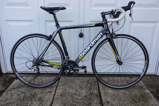 Boardman team carbon bike 2025