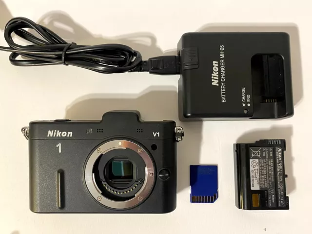 Appareil photo numérique Nikon 1 V1 - Noir (sans objectif) Comme Neuf
