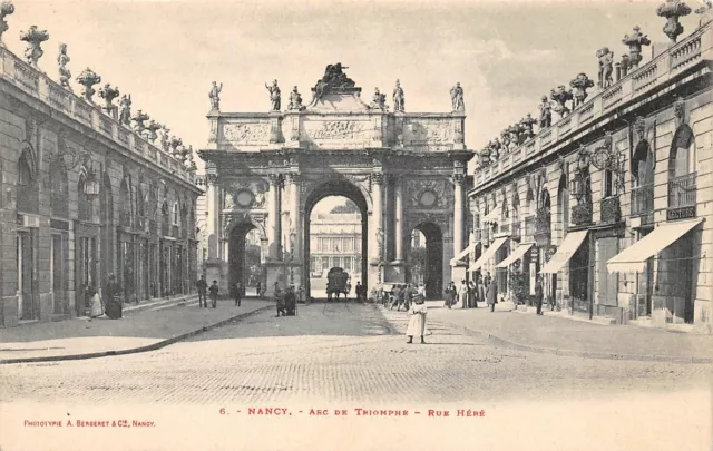 NANCY - Arc de Triomphe - Rue Héré -